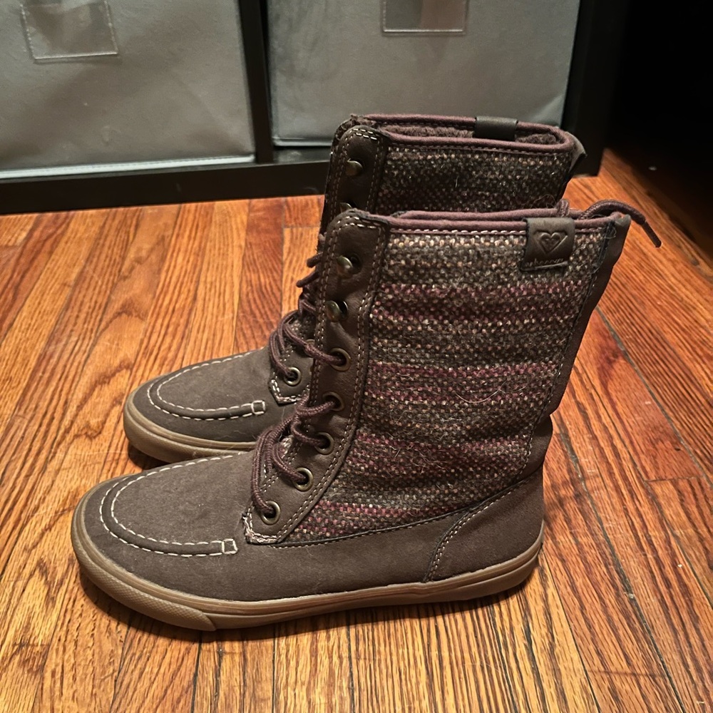 Roxy snow boots